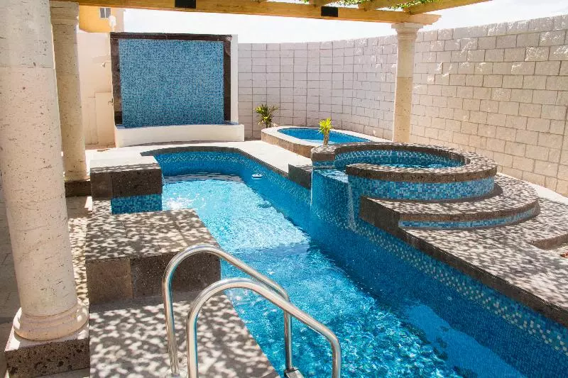 Copper Canyon Boutique Hotel