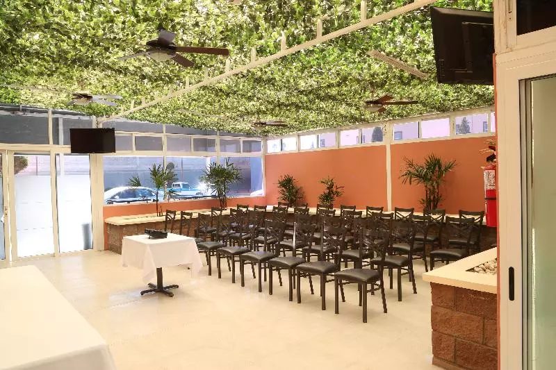 Copper Canyon Boutique Hotel