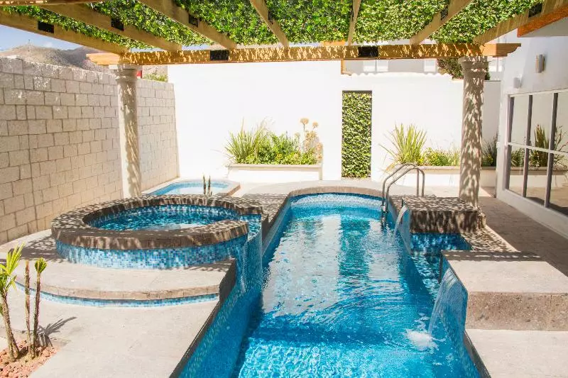 Copper Canyon Boutique Hotel