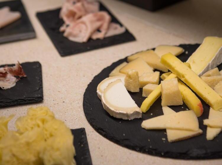 فندق Acacias Suites & Spa