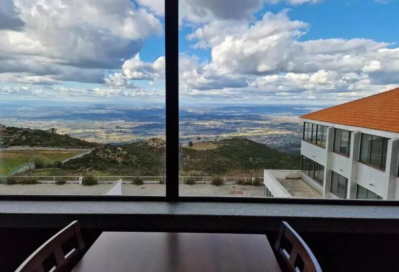 ホテル Albergaria Senhora Do Espinheiro