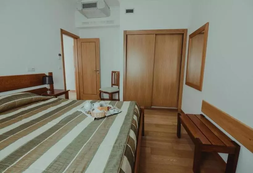 ホテル Albergaria Senhora Do Espinheiro