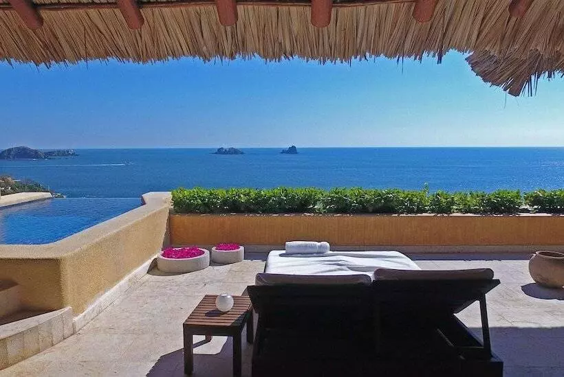 ホテル Cala De Mar Resort & Spa Ixtapa