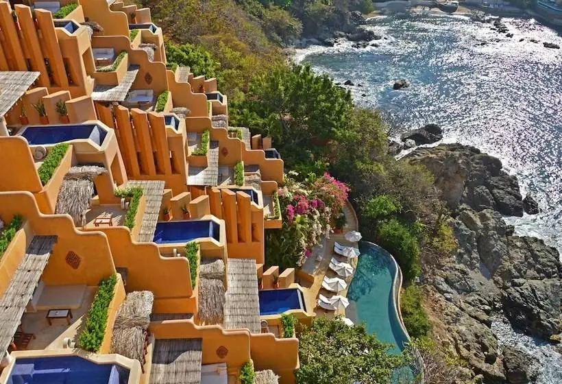 ホテル Cala De Mar Resort & Spa Ixtapa
