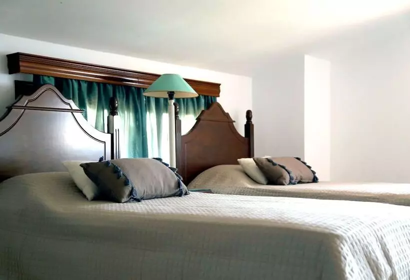 בית מלון כפרי Candia House