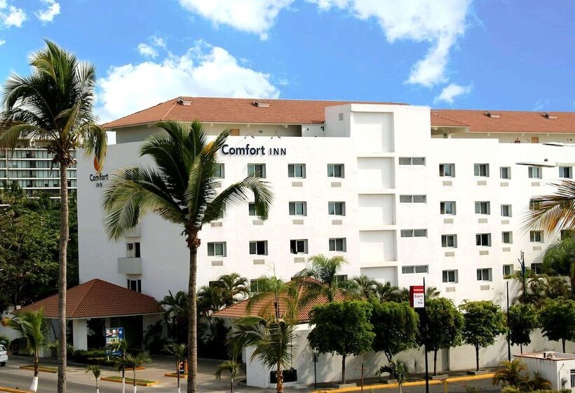 فندق Comfort Inn Puerto Vallarta Golfside & Marina