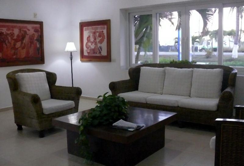 فندق Comfort Inn Puerto Vallarta Golfside & Marina