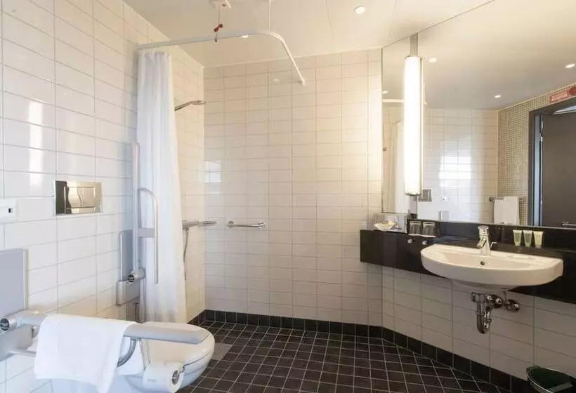 호텔 Courtyard By Marriott Stockholm Kungsholmen