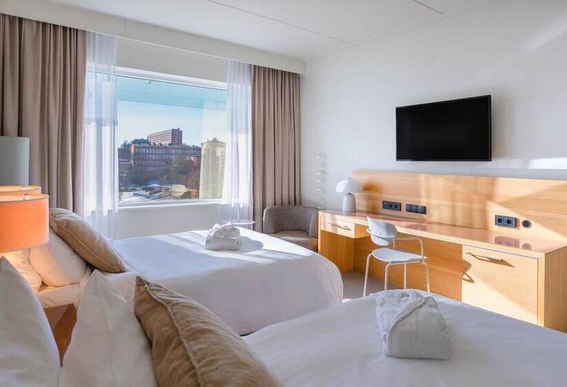 هتل Courtyard By Marriott Stockholm Kungsholmen