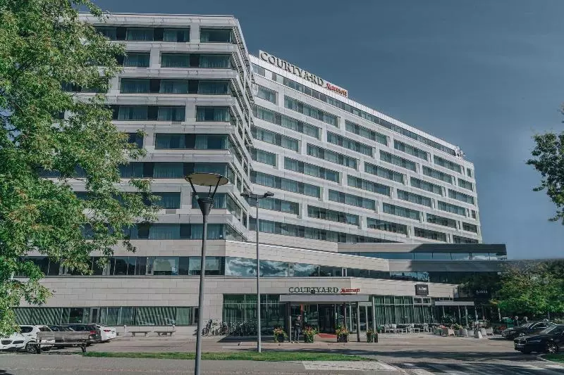 호텔 Courtyard By Marriott Stockholm Kungsholmen