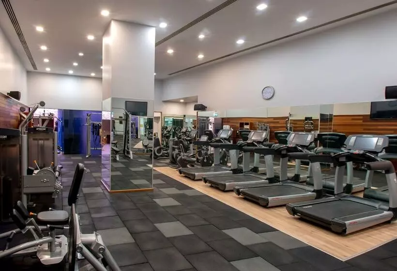 هتل Doubletree By Hilton Istanbulmoda