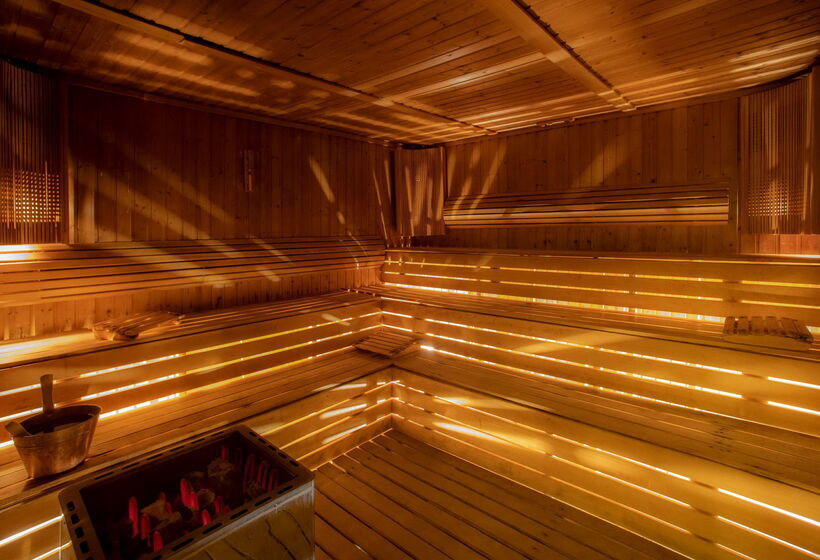 Hotel Doubletree By Hilton Istanbulmoda