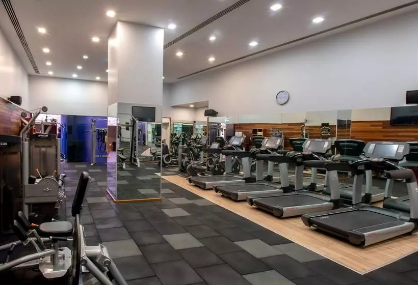 هتل Doubletree By Hilton Istanbulmoda