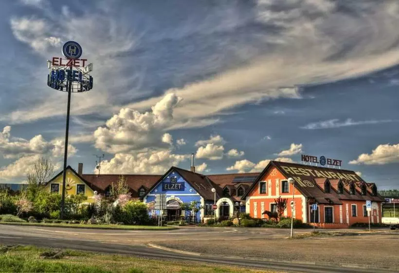 酒店 Elzet
