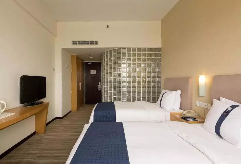 Отель Holiday Inn Express Suzhou Changjiang, An Ihg