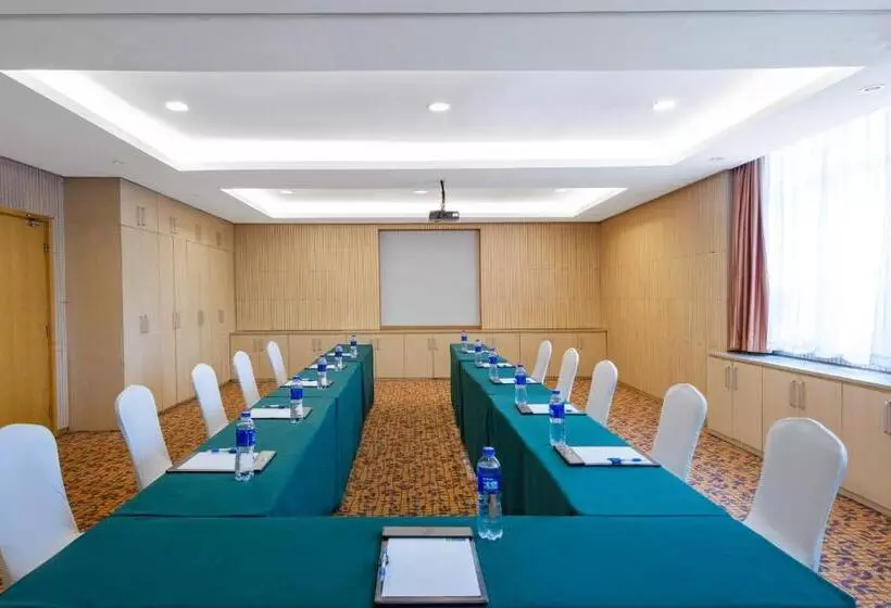 בית מלון כפרי Holiday Inn Express Tianjin Airport, An Ihg