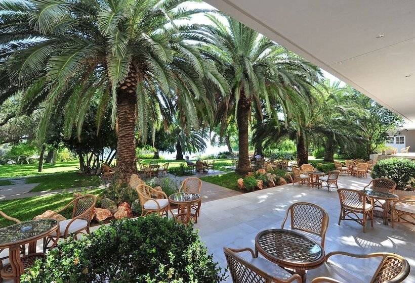 King Saron Hotel Resort