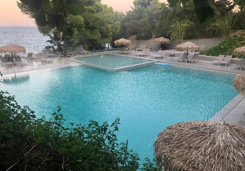 King Saron Hotel Resort