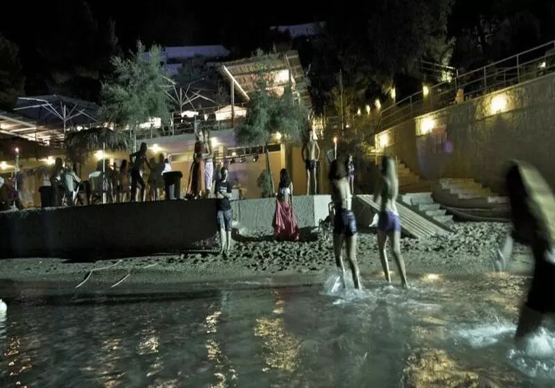 King Saron Hotel Resort