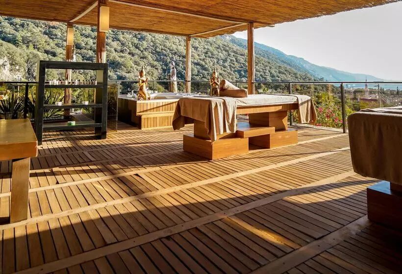 Hotel Manaspark Deluxe