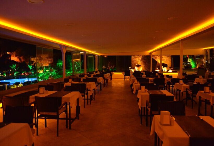 فندق Manaspark Deluxe