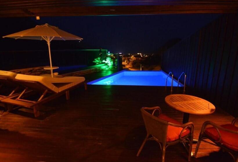 فندق Manaspark Deluxe