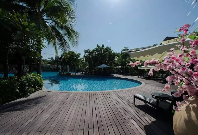 Hotelli Mingshen Golf & Bay Resort Sanya