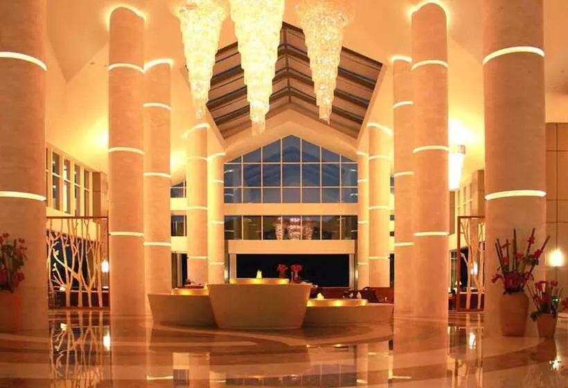 Hotelli Mingshen Golf & Bay Resort Sanya