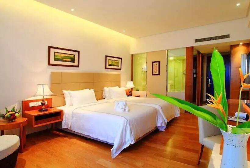 Hotelli Mingshen Golf & Bay Resort Sanya