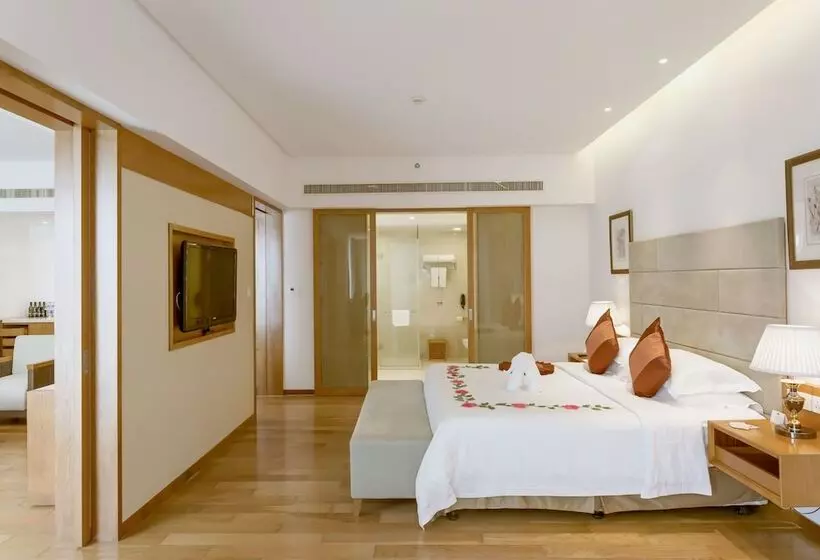 Hotelli Mingshen Golf & Bay Resort Sanya