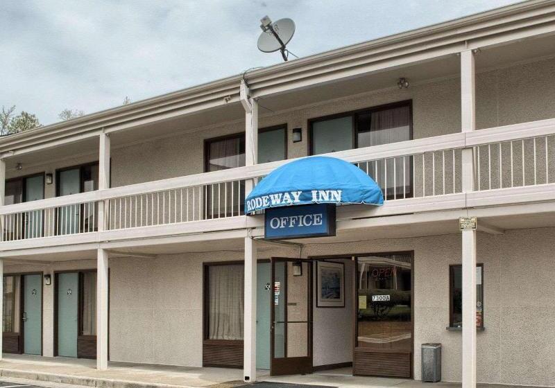 Отель Rodeway Inn
