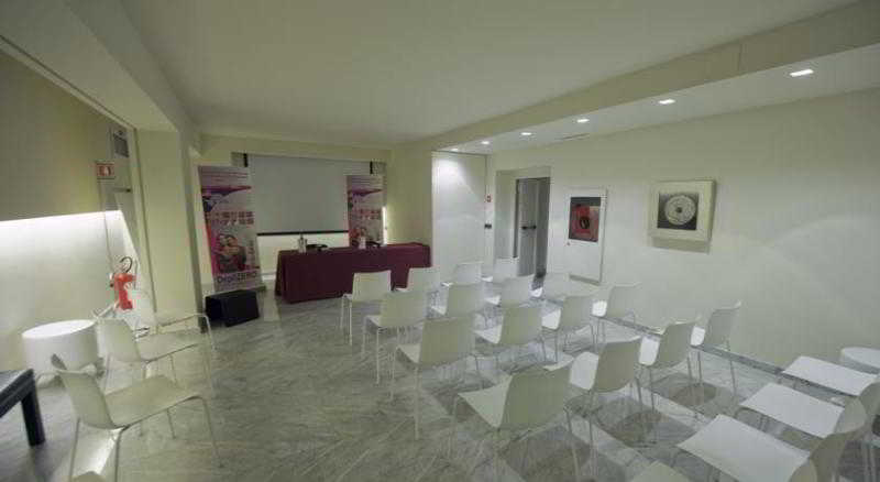 فندق Romano House