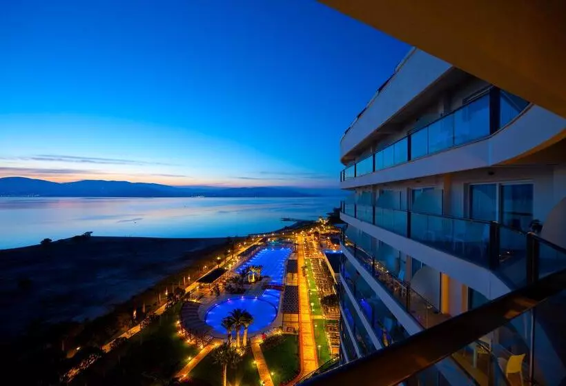 فندق Venosa Beach Resort & Spa  All Inclusive