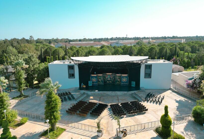 هتل Venosa Beach Resort & Spa All Inclusive