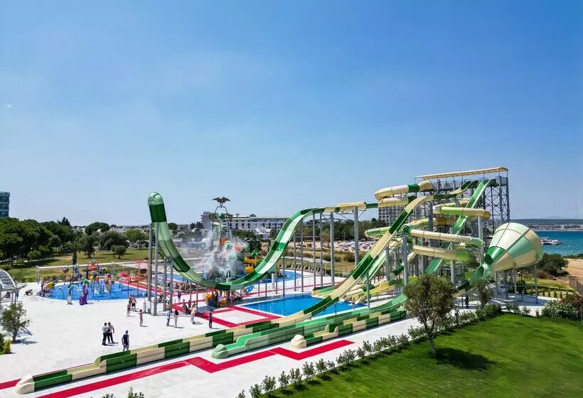 فندق Venosa Beach Resort & Spa  All Inclusive