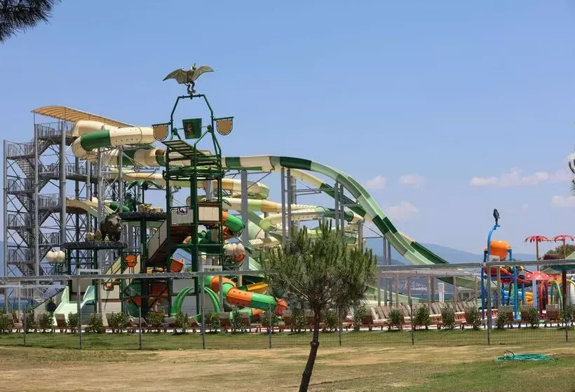 فندق Venosa Beach Resort & Spa  All Inclusive