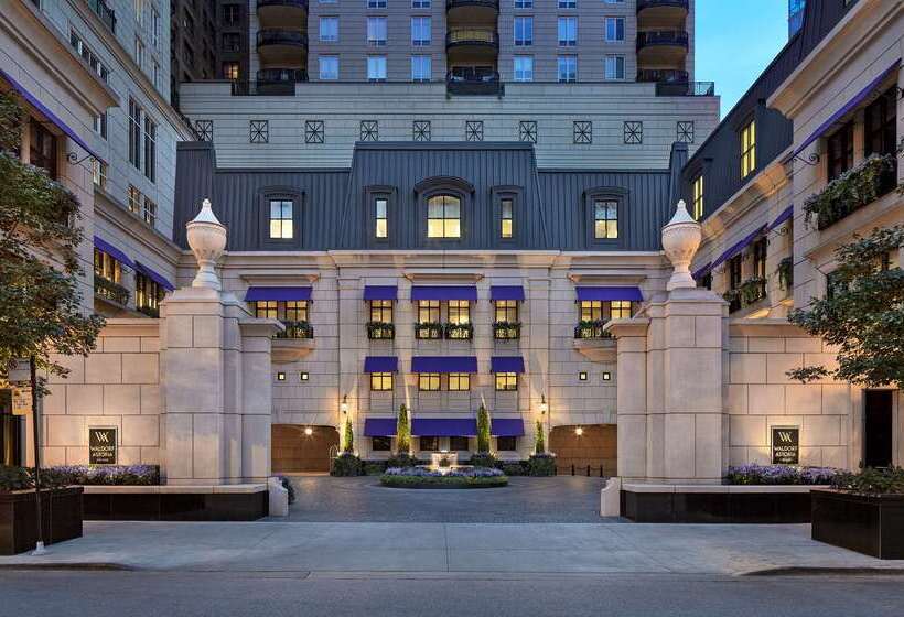 فندق Waldorf Astoria Chicago
