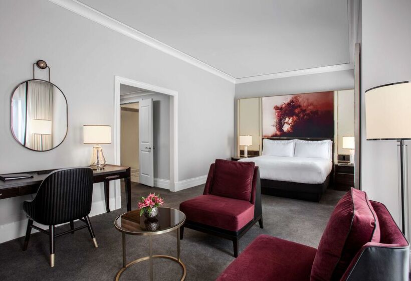 فندق Waldorf Astoria Chicago