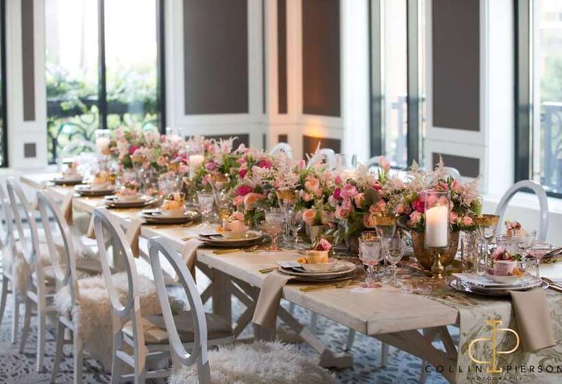 فندق Waldorf Astoria Chicago