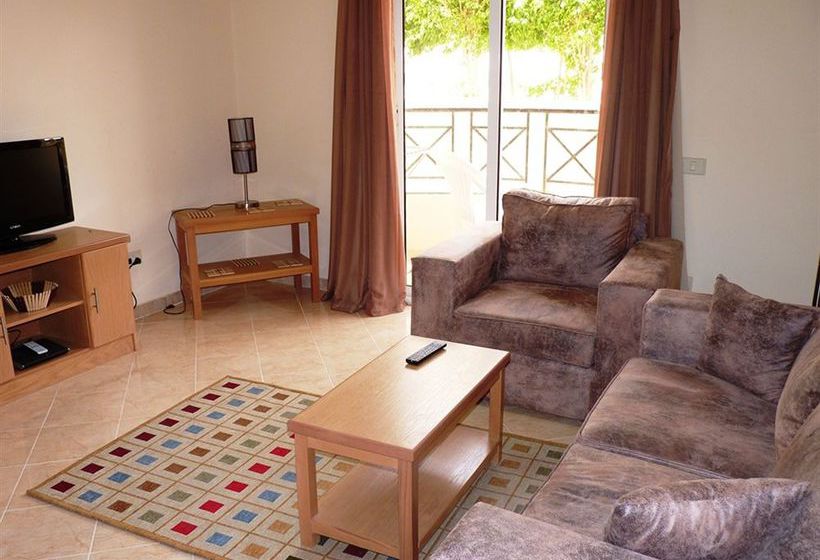 Palm Beach Piazza Apartments