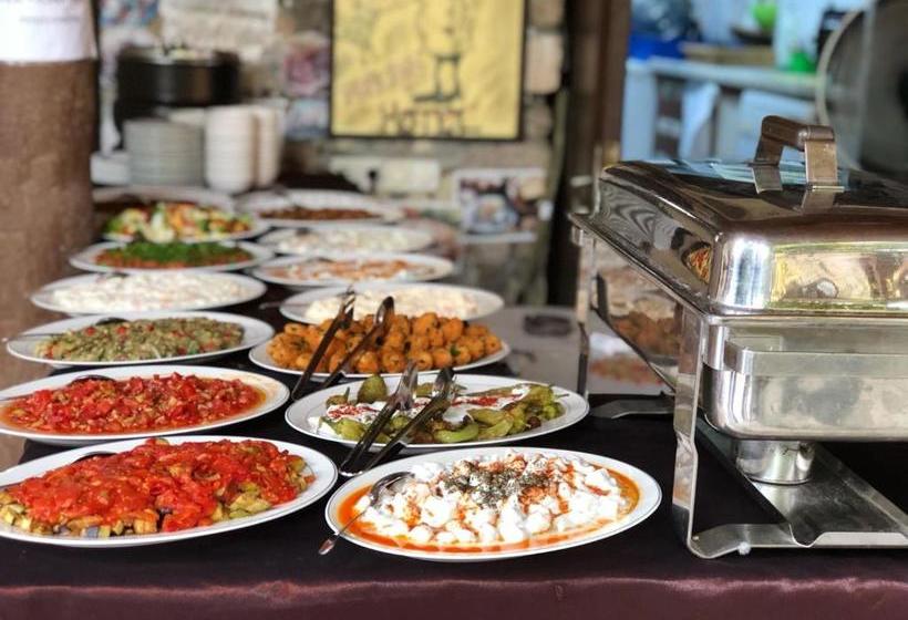 מוטל Poseidon  Side