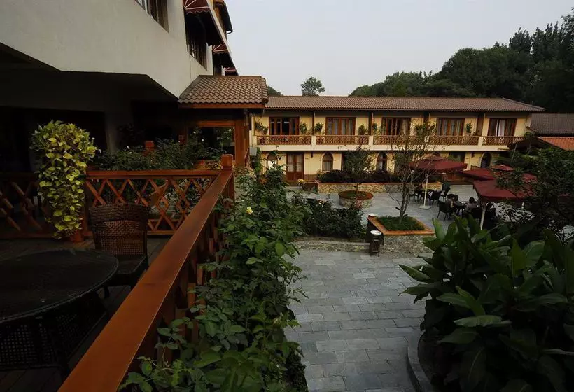 Red Wall Garden Hotel