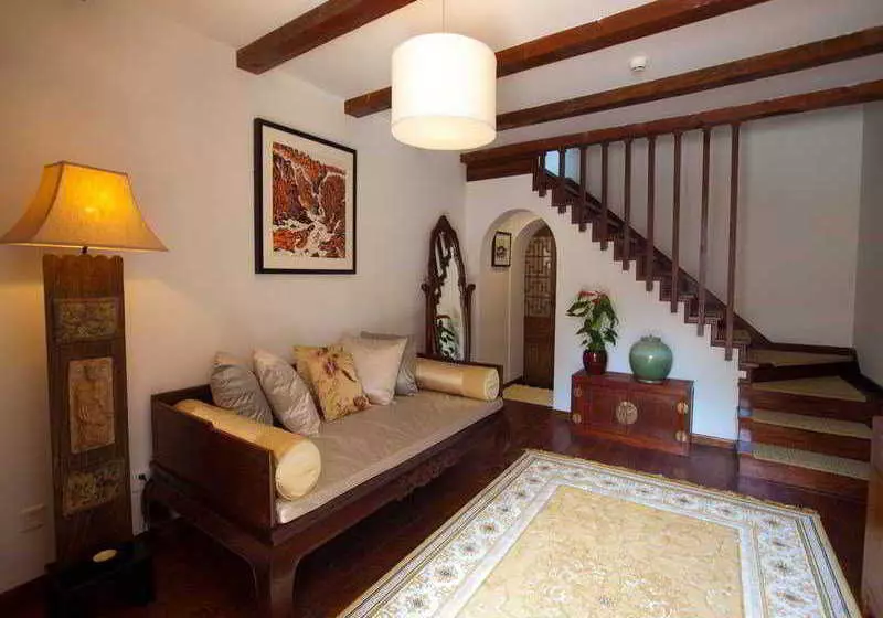 Red Wall Garden Hotel