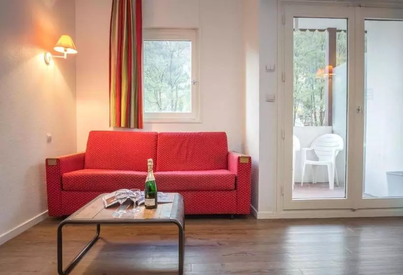 Résidence Pierre & Vacances La Rivière