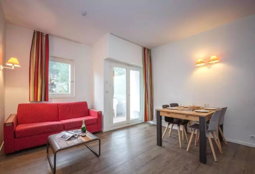 Résidence Pierre & Vacances La Rivière