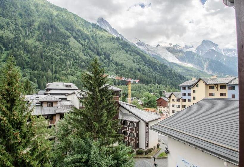 Résidence Pierre & Vacances La Rivière