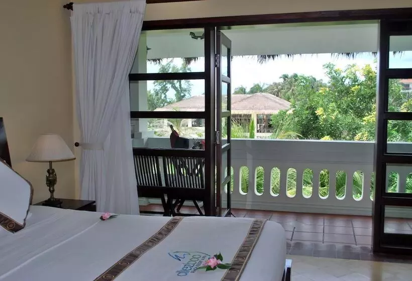 Allezboo Beach Resort & Spa