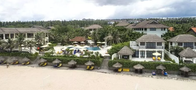 Allezboo Beach Resort & Spa