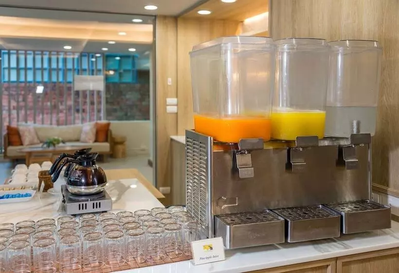 Aonang All Seasons Beach Resort