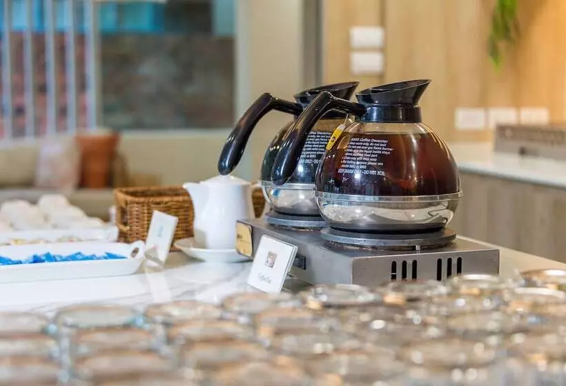 Aonang All Seasons Beach Resort